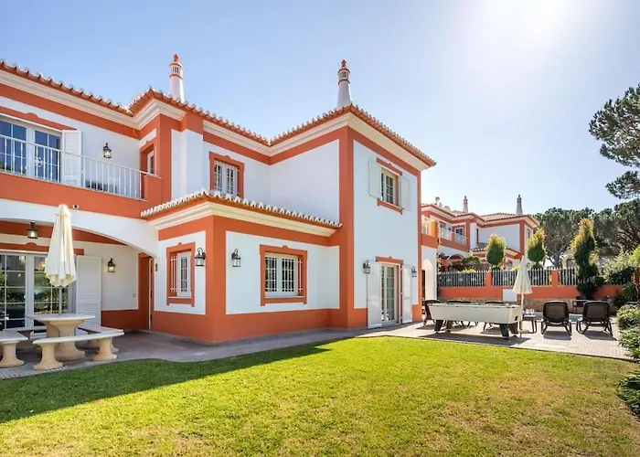 וילה 4 Bed Private Ribeiro Ii With Heated Pool, Garden, Wi-fi